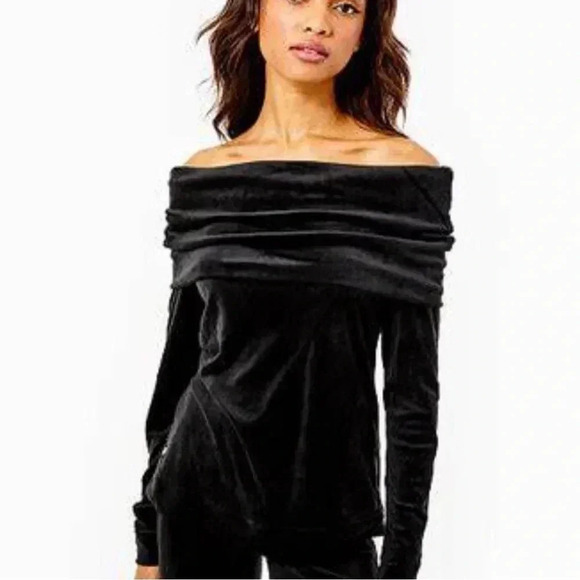 Lilly Pulitzer Belinda Off-The-Shoulder Velour Sweatshirt Black Sz M - Picture 8 of 8